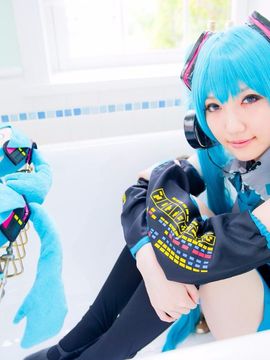 Vocaloid - Hatsune Miku cosplay by Kuuya_073