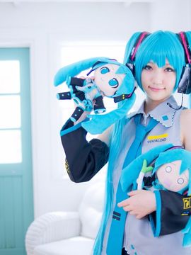 Vocaloid - Hatsune Miku cosplay by Kuuya_014