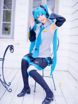 Vocaloid - Hatsune Miku cosplay by Kuuya_297