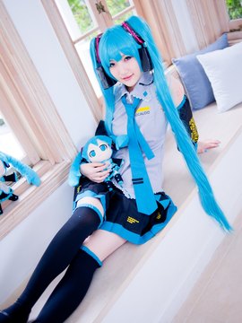 Vocaloid - Hatsune Miku cosplay by Kuuya_035