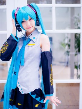 Vocaloid - Hatsune Miku cosplay by Kuuya_320