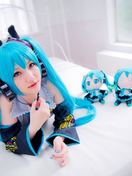 Vocaloid - Hatsune Miku cosplay by Kuuya_198