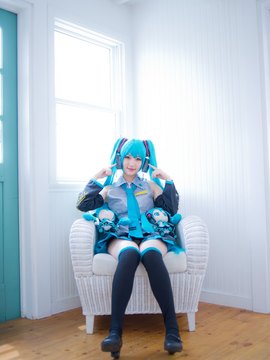 Vocaloid - Hatsune Miku cosplay by Kuuya_022