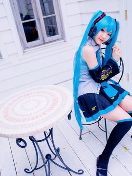 Vocaloid - Hatsune Miku cosplay by Kuuya_291