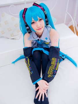 Vocaloid - Hatsune Miku cosplay by Kuuya_213