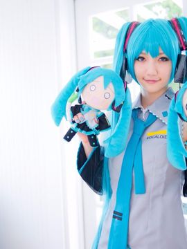 Vocaloid - Hatsune Miku cosplay by Kuuya_011