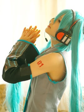 Vocaloid - Hatsune Miku cosplay by Kuuya_343