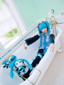 Vocaloid - Hatsune Miku cosplay by Kuuya_055