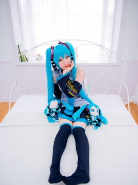 Vocaloid - Hatsune Miku cosplay by Kuuya_147