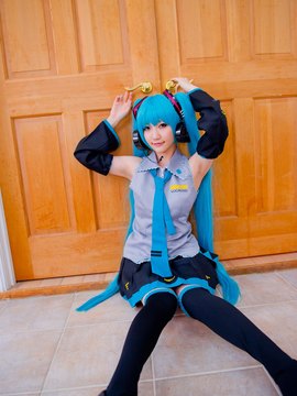 Vocaloid - Hatsune Miku cosplay by Kuuya_262