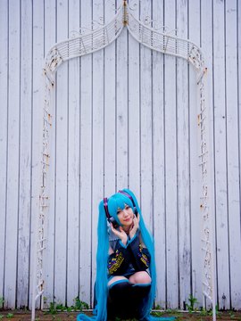 Vocaloid - Hatsune Miku cosplay by Kuuya_342