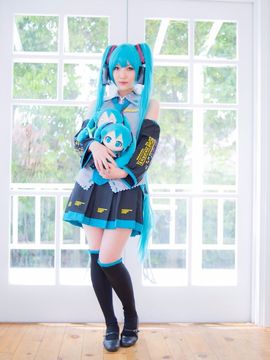 Vocaloid - Hatsune Miku cosplay by Kuuya_006