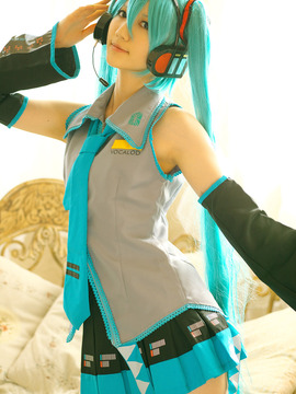 Vocaloid - Hatsune Miku cosplay by Kuuya_344