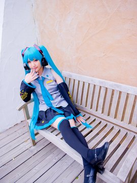 Vocaloid - Hatsune Miku cosplay by Kuuya_277