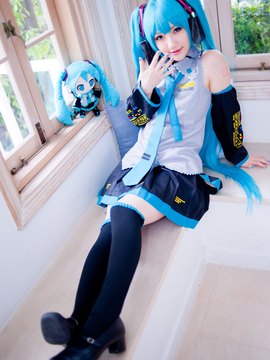 Vocaloid - Hatsune Miku cosplay by Kuuya_044