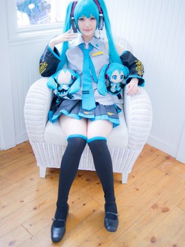 Vocaloid - Hatsune Miku cosplay by Kuuya_024