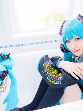 Vocaloid - Hatsune Miku cosplay by Kuuya_074