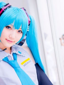 Vocaloid - Hatsune Miku cosplay by Kuuya_228