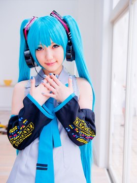 Vocaloid - Hatsune Miku cosplay by Kuuya_233