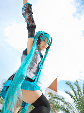 Vocaloid - Hatsune Miku cosplay by Kuuya_350