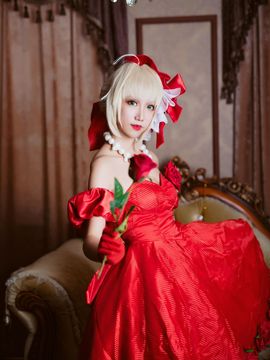 《FateExtra》SABER RED LIKE ROSES礼服 C O S P L A Y_SABER RED LIKE ROSES礼服 C O S (2)