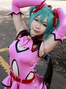 Vocaloid - Hatsune Miku devil cosplay by Higurashi Rin_050