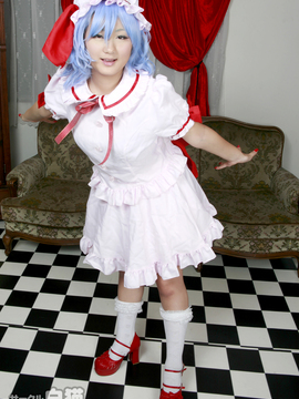 Touhou - Remilia Scarlet cosplay by Kaori_017