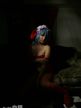 Touhou - Remilia Scarlet cosplay by Kaori_121