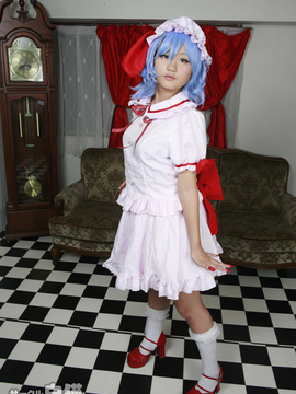 Touhou - Remilia Scarlet cosplay by Kaori_015