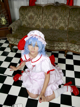 Touhou - Remilia Scarlet cosplay by Kaori_029