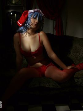 Touhou - Remilia Scarlet cosplay by Kaori_109