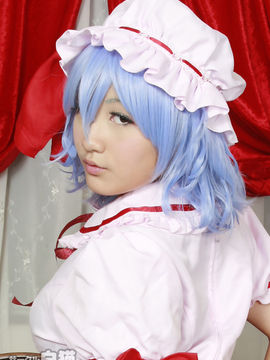 Touhou - Remilia Scarlet cosplay by Kaori_054