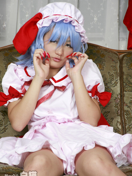 Touhou - Remilia Scarlet cosplay by Kaori_048