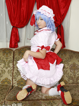 Touhou - Remilia Scarlet cosplay by Kaori_055