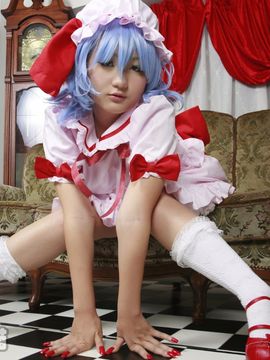 Touhou - Remilia Scarlet cosplay by Kaori_076