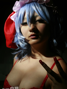 Touhou - Remilia Scarlet cosplay by Kaori_091