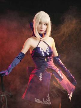 《Fate stay night》saber小礼服 C O S P L A Y_阿尔托莉雅·潘德拉贡 Alter (2)