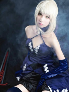 《Fate stay night》saber小礼服 C O S P L A Y_阿尔托莉雅·潘德拉贡 Alter (4)