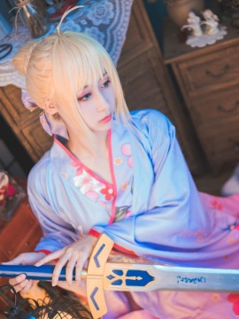 《Fate Stay Night》Saber晴着ver.~吾王和服新年挂画 C O S P L A Y_#cos正片##Saber和服浴衣# (8)