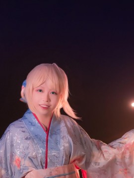 《Fate Stay Night》Saber晴着ver.~吾王和服新年挂画 C O S P L A Y_saber晴着.ver 烟花大会 (8)