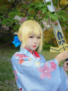 《Fate Stay Night》Saber晴着ver.~吾王和服新年挂画 C O S P L A Y_Saber 晴着ver. (2)