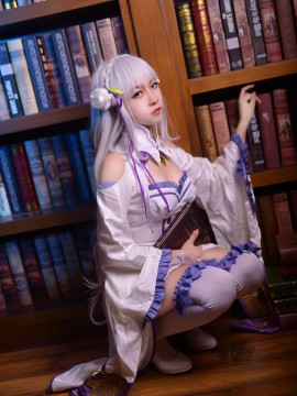 《Re从零开始的异世界生活》Emilia C O S P L A Y_你忘记了我们的约定了吗？ (9)