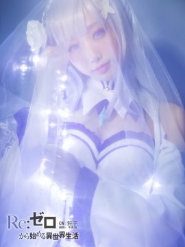 《Re从零开始的异世界生活》Emilia C O S P L A Y_从零开始的异世界生活-艾米莉娅 (5)