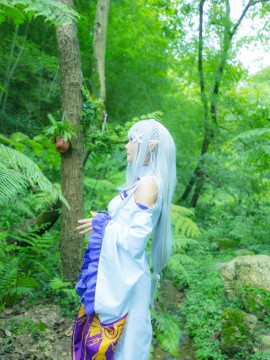 《Re从零开始的异世界生活》Emilia C O S P L A Y_Re：从零开始的异世界生活Emilia 爱蜜莉雅 (14)