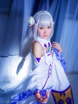 《Re从零开始的异世界生活》Emilia C O S P L A Y