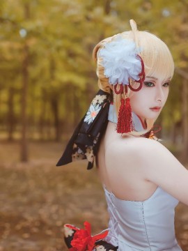 《Fate Grand Order》月刊特典saber  C O S P L A Y_COS 仙鹤—阿尔托莉雅·潘德拉贡 (6)