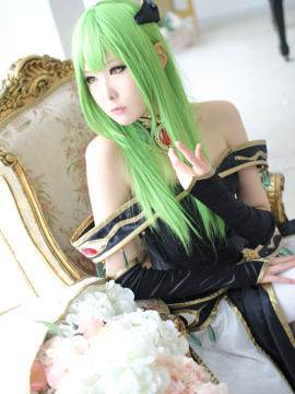 《CODE GEASS》C.C ED插画皇后装 C O S P L A Y_0005