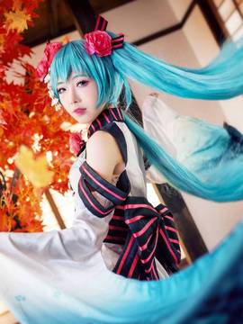 螺旋猫异国歌姬版“初音未来”COS_0087