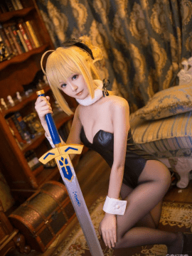 《Fate Grand Order 》Saber兔女郎 C O S P L A Y_saber (2)